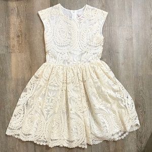 Excellent Condition! Halabaloo Girls Lace Dress, Ivory, Size 10